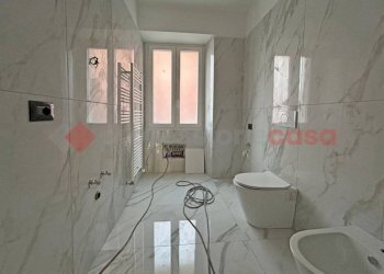 Bagno - Trilocale via Vecchia, Borgomanero - foto 7