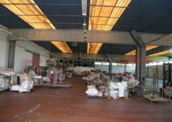 Interno non residenziale - Capannone via REPUBBLICA, Divignano - foto 10