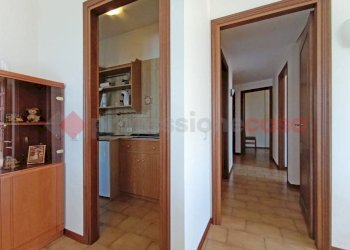 Corridoio - Villa via Regina Margherita, Nebbiuno - foto 7