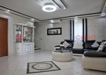 Interno non residenziale - Villa via Monviso, Pombia - foto 10