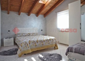 Camera da letto - Villa via Monviso, Pombia - foto 12