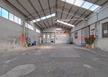 Magazzino - Independent house via I Maggio, Castelletto Sopra Ticino - photo 24