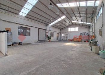 Interno non residenziale - Casa indipendente via I Maggio, Castelletto Sopra Ticino - foto 25