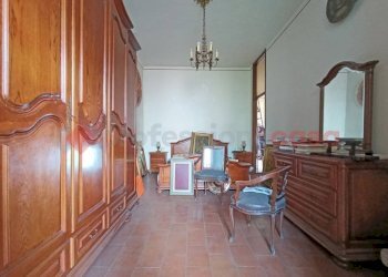 Camera da letto - Bilocale via Roma, Arona - foto 9