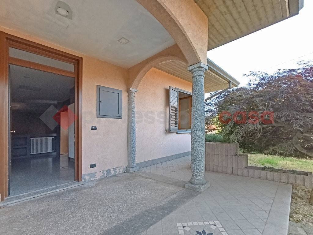 Ingresso - Casa indipendente via Alla Cava, Borgo Ticino - foto 3