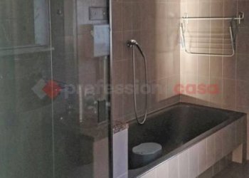 Bilocale piazza Martiri, Invorio - foto 11