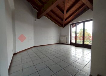 Camera da letto - Bilocale via roma, Dormelletto - foto 7