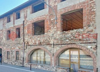 Facciata - Rustico vicolo sorga, Borgomanero - foto 2