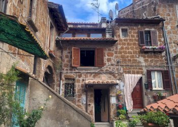 Foto 3 - Casa indipendente VIA DI PORTA CANALE
 
25, Barbarano Romano - foto 3