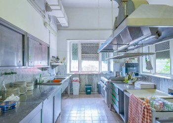 Interno non residenziale - Stable - Palace Lungolago Giuseppe Argenti, 9, Bracciano - photo 8