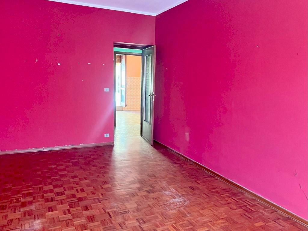 Camera da letto - Trilocale corso Libertà, 32, Brusnengo - foto 3