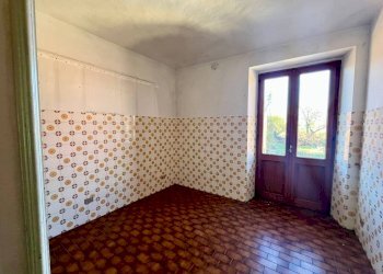 Cucina - Trilocale corso Libertà, 32, Brusnengo - foto 1