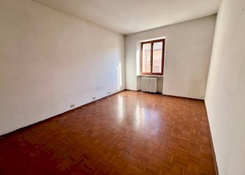 Camera da letto - Three-room apartment corso Libertà, 32, Brusnengo - photo 8