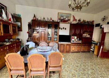 Salone - Quadrilocale corso Libertà, 32, Brusnengo - foto 6