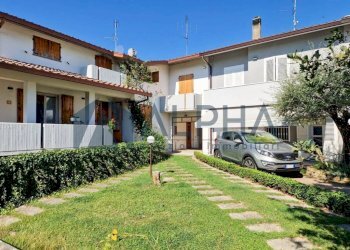 Giardino - Villa via Senigallia, Ravenna (neighborhood Ponte Nuovo) - photo 1