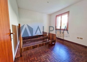 Camera da letto - Villa via Senigallia, Ravenna (neighborhood Ponte Nuovo) - photo 11