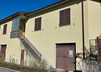 IMG-20251024-WA0033.jpg - Villa Licciana Nardi - foto 2