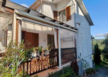 IMG-20251002-WA0057.jpg - Porzione di casa Fivizzano - foto 2