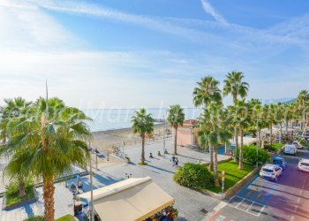 LOANO-03.jpg - Two-room apartment Via Giuseppe Garibaldi 57, Loano - photo 1