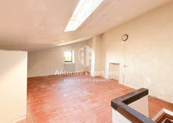 casale poggio delle volpi 24.jpg - Casale Str. di Canneto, Perugia - foto 28