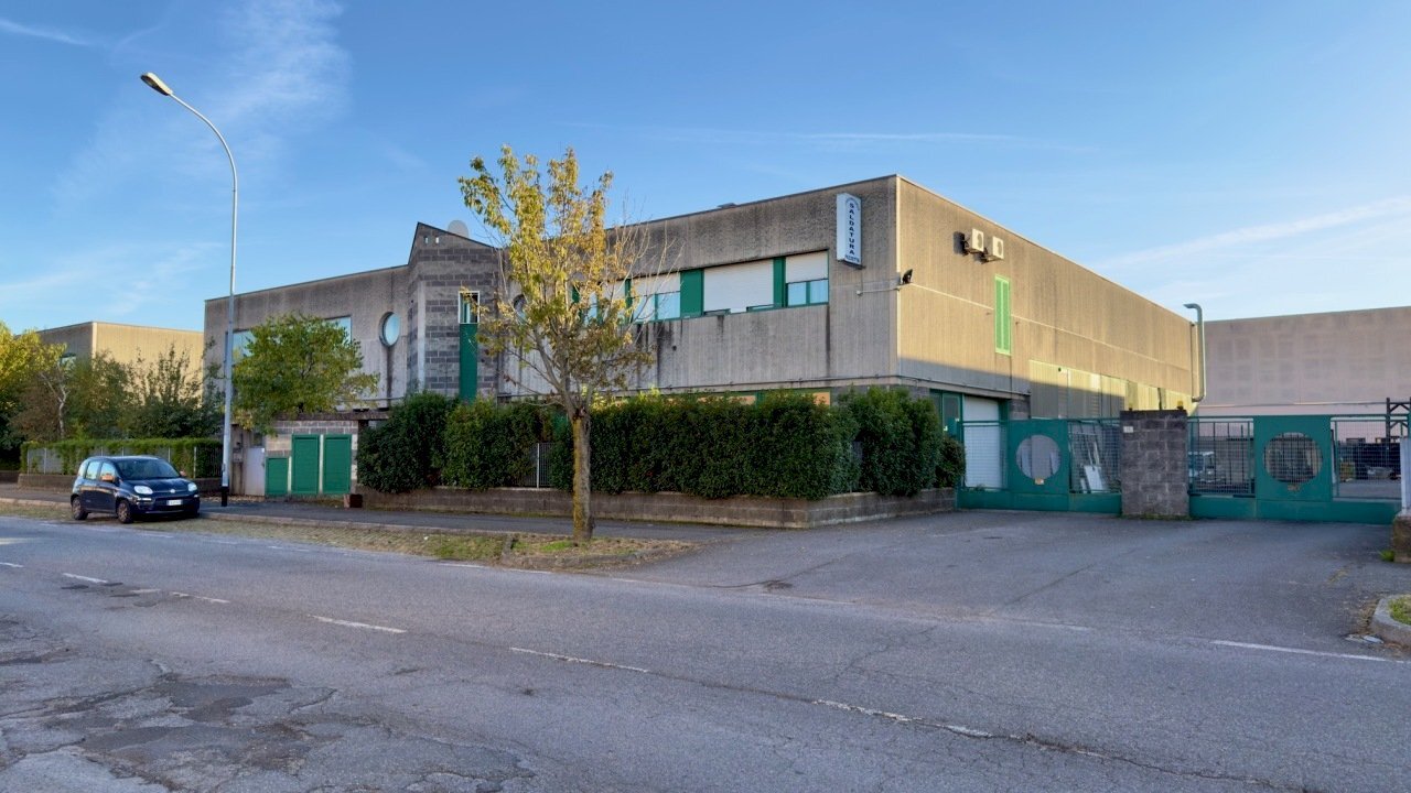 IMG_2259.jpg - Locale Commerciale Via Galileo Ferraris, Gussago - foto 1