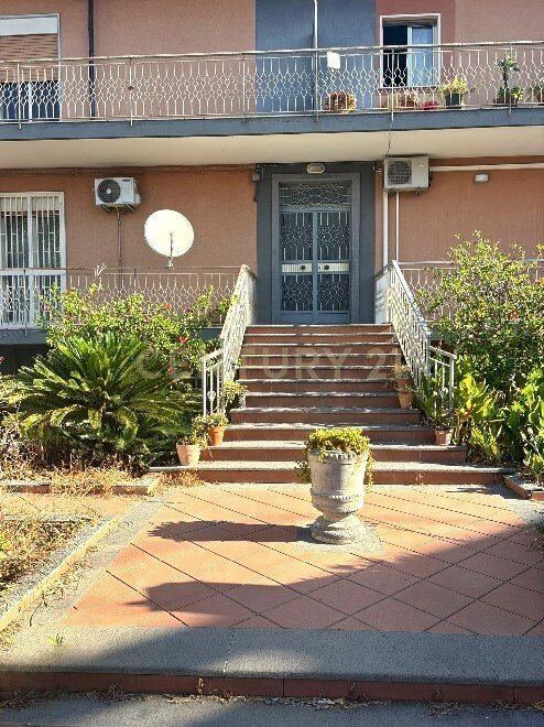 1.jpg - Appartamento Via Siracusa 18, Motta Sant'Anastasia - foto 2