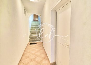 5633.jpg - Quadrilocale Seravezza - foto 1