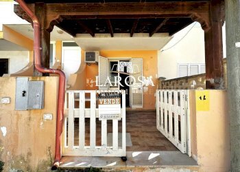 1.jpg - Quadrilocale Melendugno - foto 1