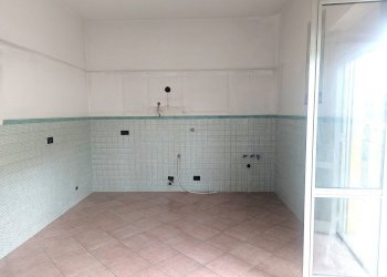 cucina - Appartamento Via A. Medicina 112, Serra Riccò - foto 3