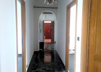 corridoio - Appartamento Via A. Medicina 112, Serra Riccò - foto 25