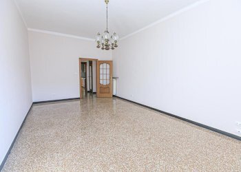 soggiorno (1) (Copy).jpg - Appartamento Via delle Acacie 10, Genova (zona Molassana) - foto 14