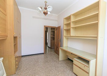 camera 2 (1) (Copy).jpg - Appartamento Via delle Acacie 10, Genova (zona Molassana) - foto 24