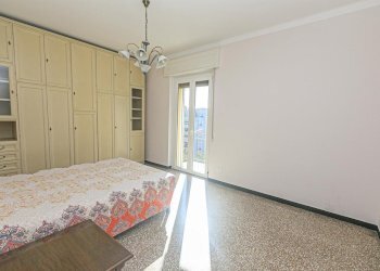 camera 3 (3) (Copy).jpg - Appartamento Via delle Acacie 10, Genova (zona Molassana) - foto 30