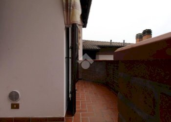 Three-room apartment Via E. de Amicis, Castellarano - photo 2
