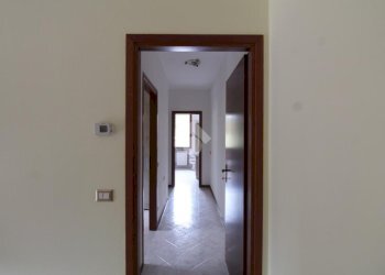 Three-room apartment Via E. de Amicis, Castellarano - photo 9