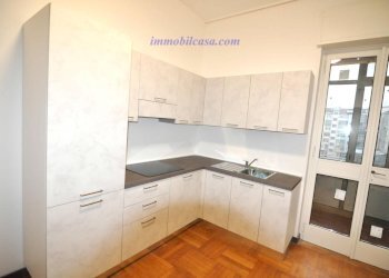 Two-room apartment Cuneo Giovanni Giolitti, Cuneo (neighborhood Cuneo Nuova) - photo 4