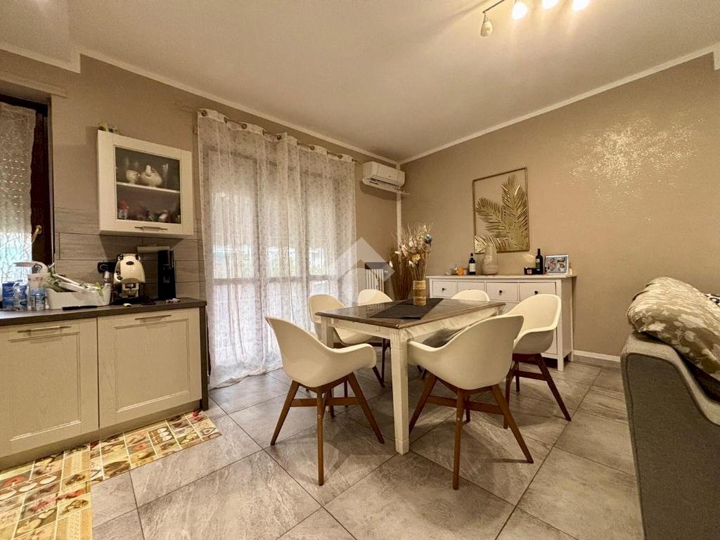 Three-room apartment Via cerutti, None - photo 1