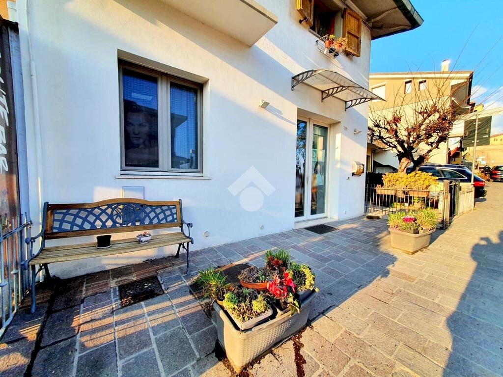 Negozio via roma, Tavullia - foto 2