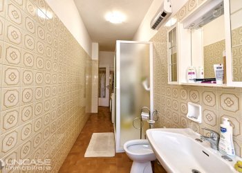 Trilocale via Guardia Piemontese, 20, Torre Pellice - foto 24