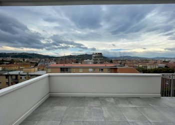 Attico Via Marzabotto, 2, Bologna (zona Saragozza) - foto 3