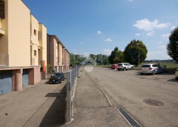 Quadrilocale Via Monsignore E. colli, Traversetolo - foto 3