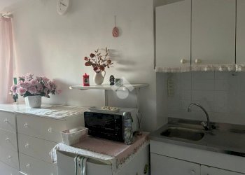 One-room apartment Corso XI Febbraio, Torino (neighborhood Aurora) - photo 6