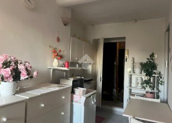 One-room apartment Corso XI Febbraio, Torino (neighborhood Aurora) - photo 8