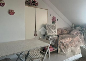 One-room apartment Corso XI Febbraio, Torino (neighborhood Aurora) - photo 14