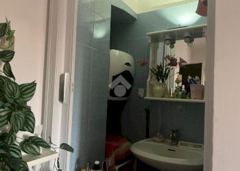 One-room apartment Corso XI Febbraio, Torino (neighborhood Aurora) - photo 17