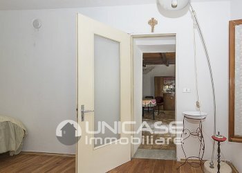 Casa indipendente corso Jacopo Lombardini, 60, Torre Pellice - foto 17
