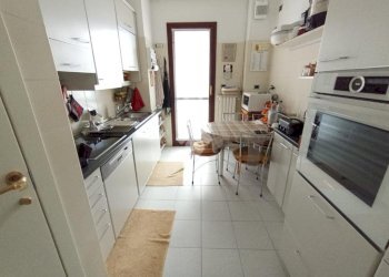 Trilocale Via Valenza, Milano (zona Porta Genova) - foto 23