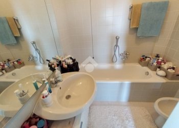 Trilocale Via Valenza, Milano (zona Porta Genova) - foto 36