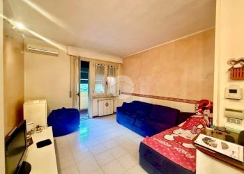 Three-room apartment Via Angelo Inganni, Milano (neighborhood Inganni) - photo 1