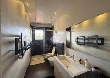 Trilocale Via Monte Bianco, La Spezia (zona Rebocco) - foto 10